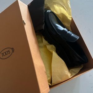 New Black Leather Loafers